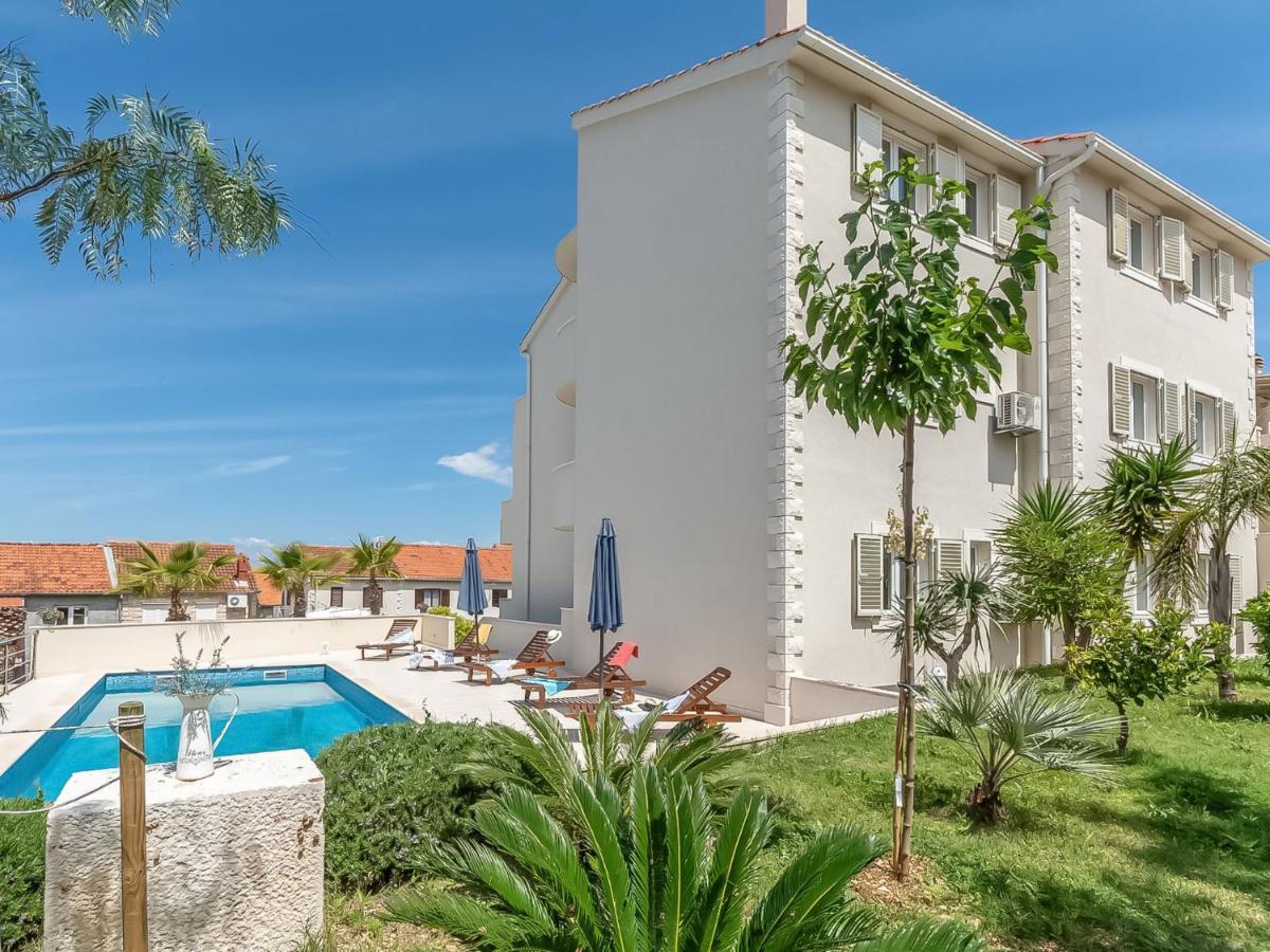 Apartment Villa 2 Pools-1 Sutivan Esterno foto